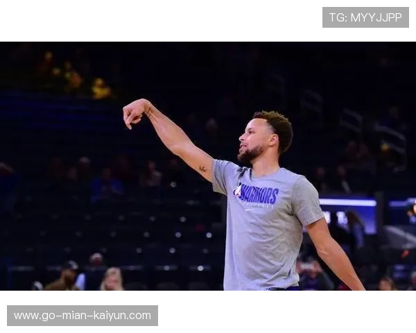 勇士训练备忘：如何在长赛季保持外线跑位的可持续创新