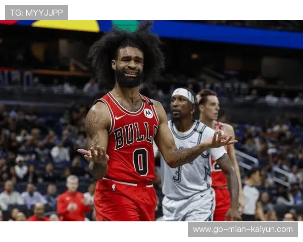 怀特抢断反击点燃主场